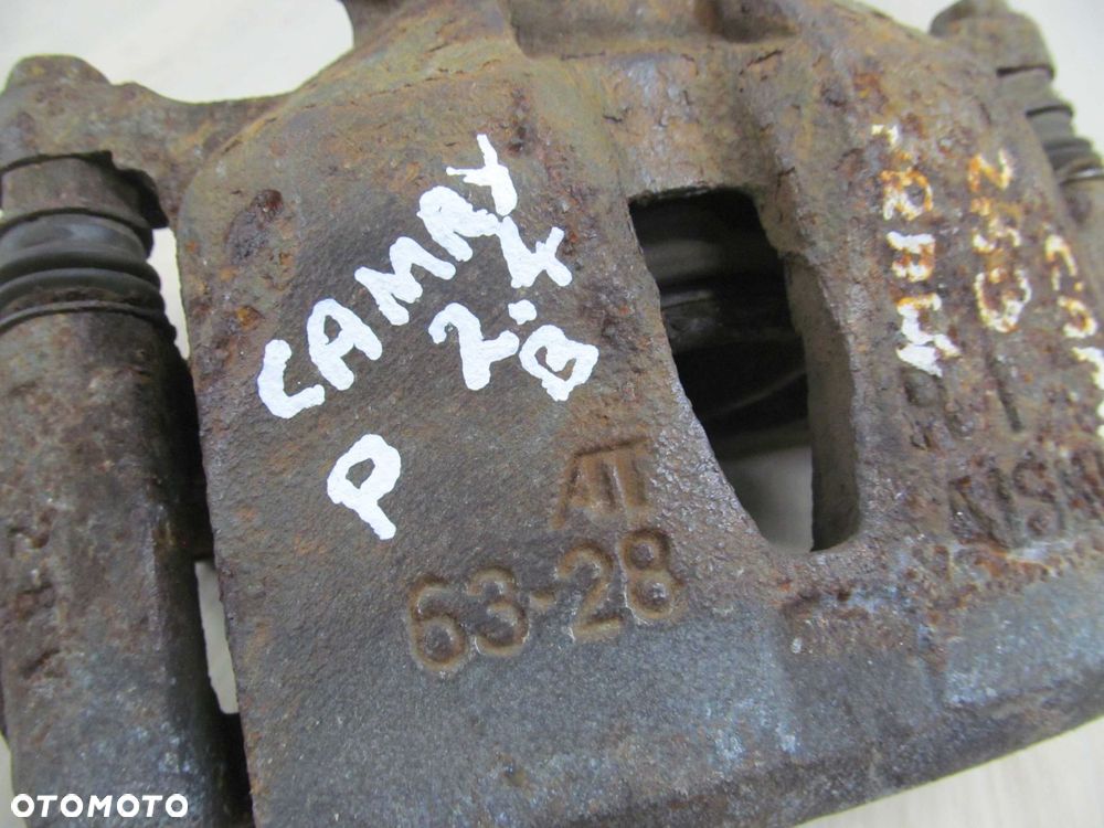 TOYOTA CAMRY VI 01-06 ZACISK HAMULCOWY PRAWY PRZOD - 5