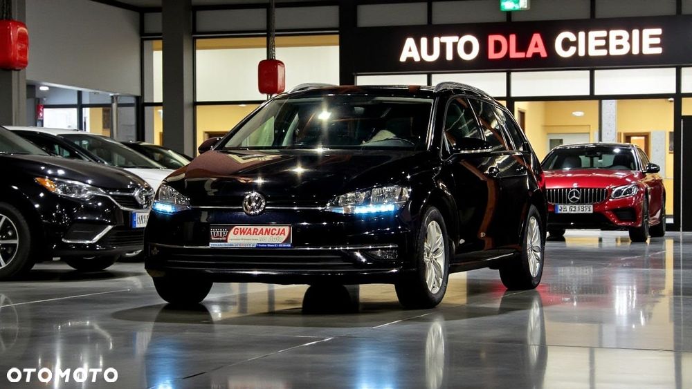 Volkswagen Golf - 3