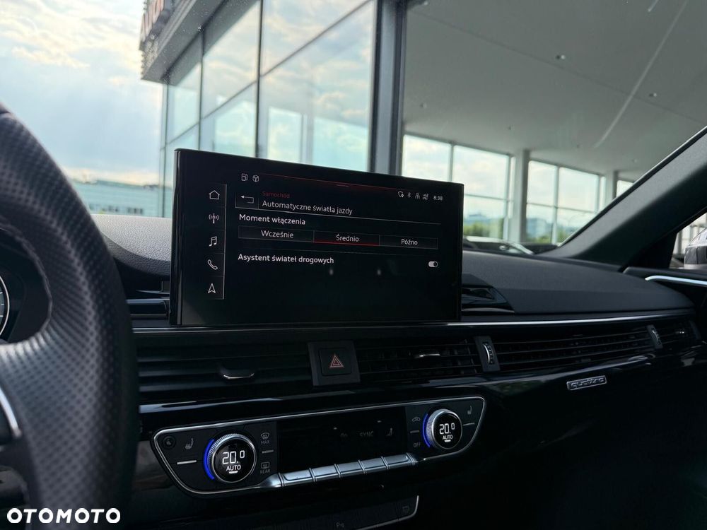 Audi A4 Limousine - 28