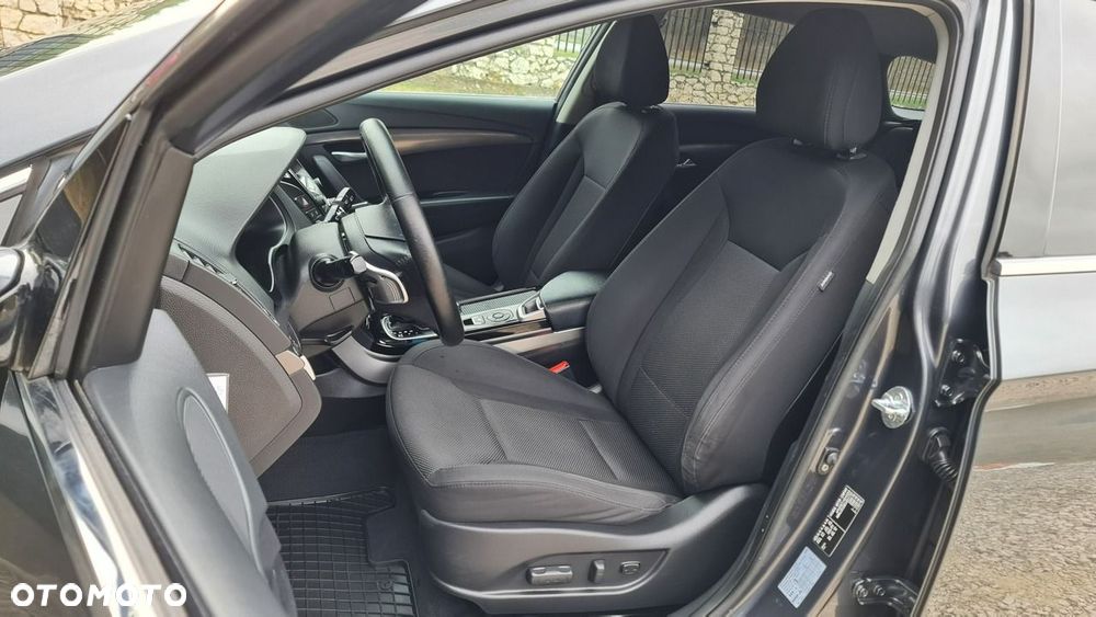 Hyundai i40 2.0 GDI Comfort + - 7