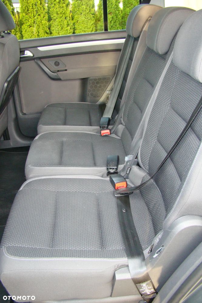 Volkswagen Touran 1.6 TDI DPF Life - 6
