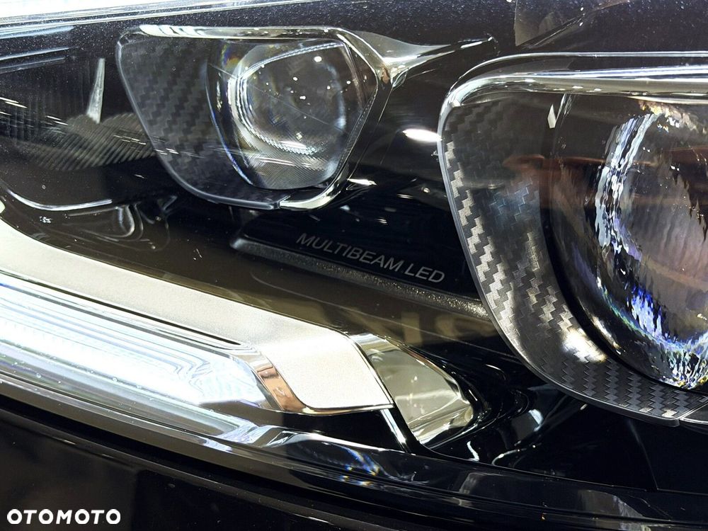 Mercedes-Benz AMG GT - 11