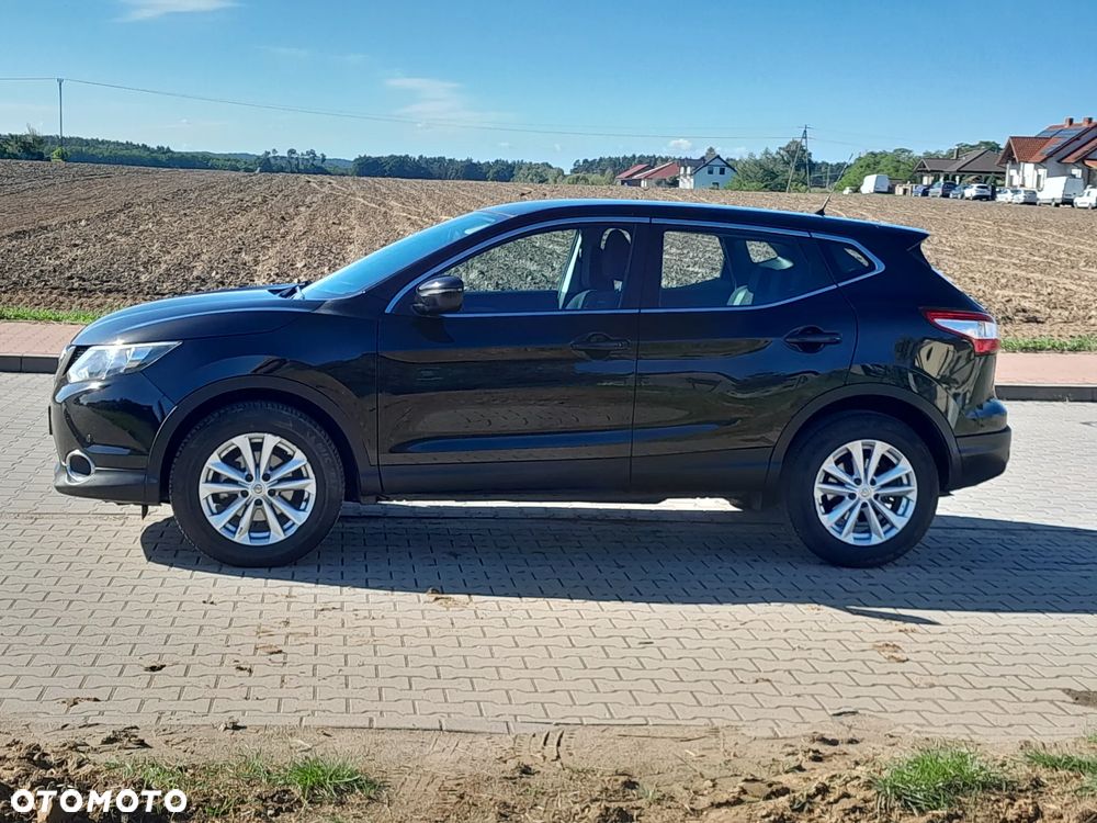 Nissan Qashqai - 2