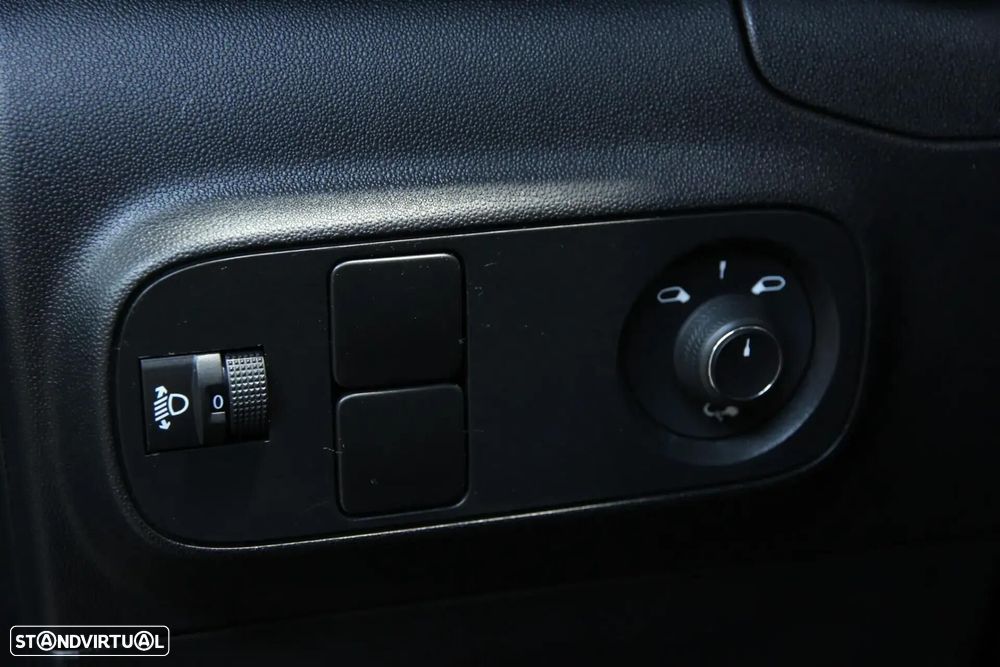 Citroën C3 1.2 PureTech Max - 6