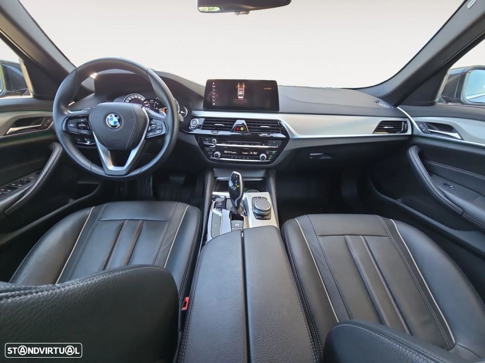 BMW 520 d Line Luxury Auto - 11