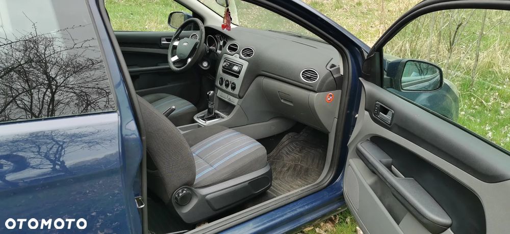 Ford Focus 1.4 Trend - 10