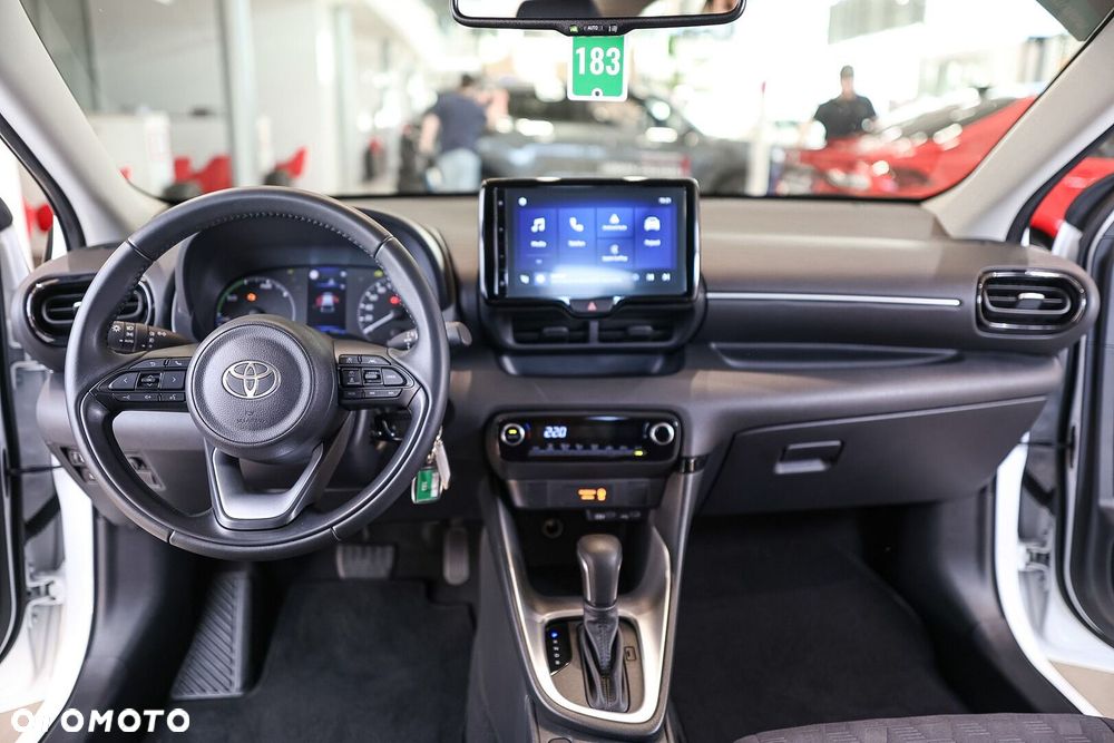 Toyota Yaris - 6