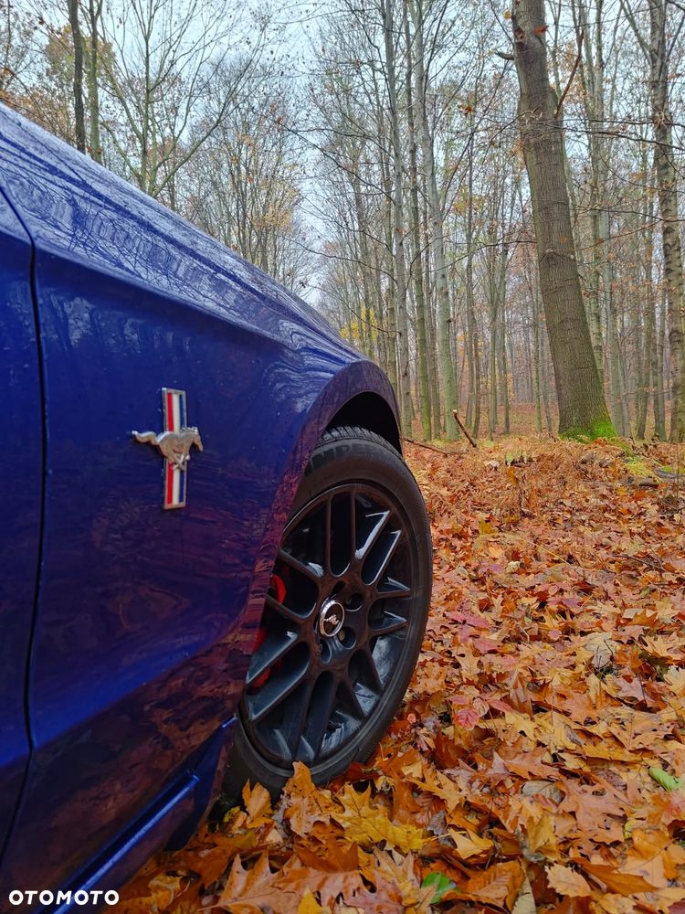 Ford Mustang 3.7 V6 Premium - 6