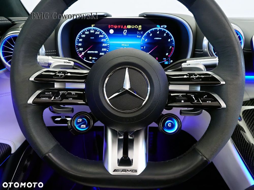 Mercedes-Benz SL - 18