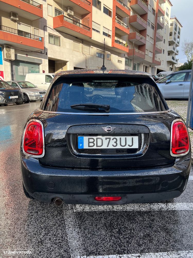 MINI 5 Portas One Aut. - 6