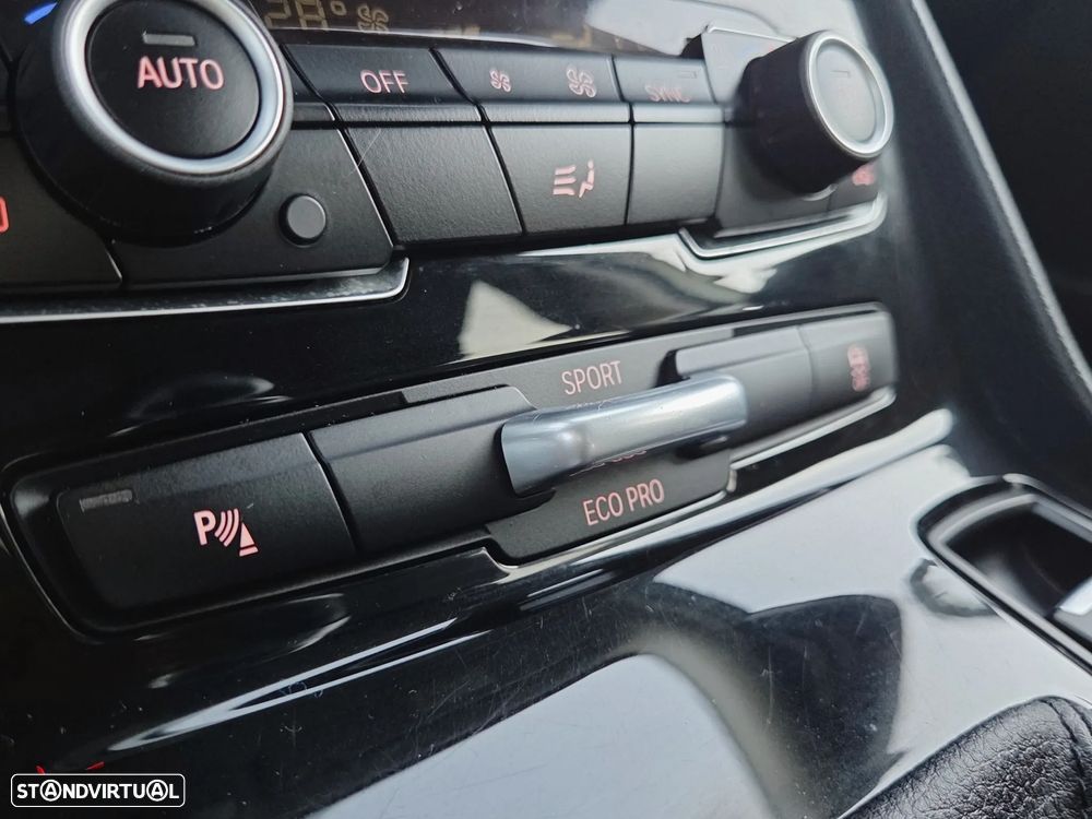 BMW 216 Active Tourer d - 21