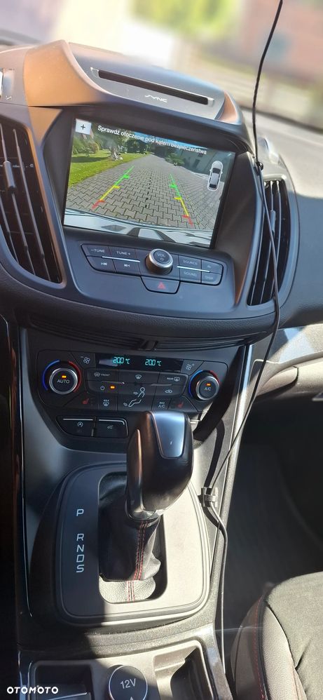 Ford Kuga 2.0 TDCi AWD ST-Line - 19