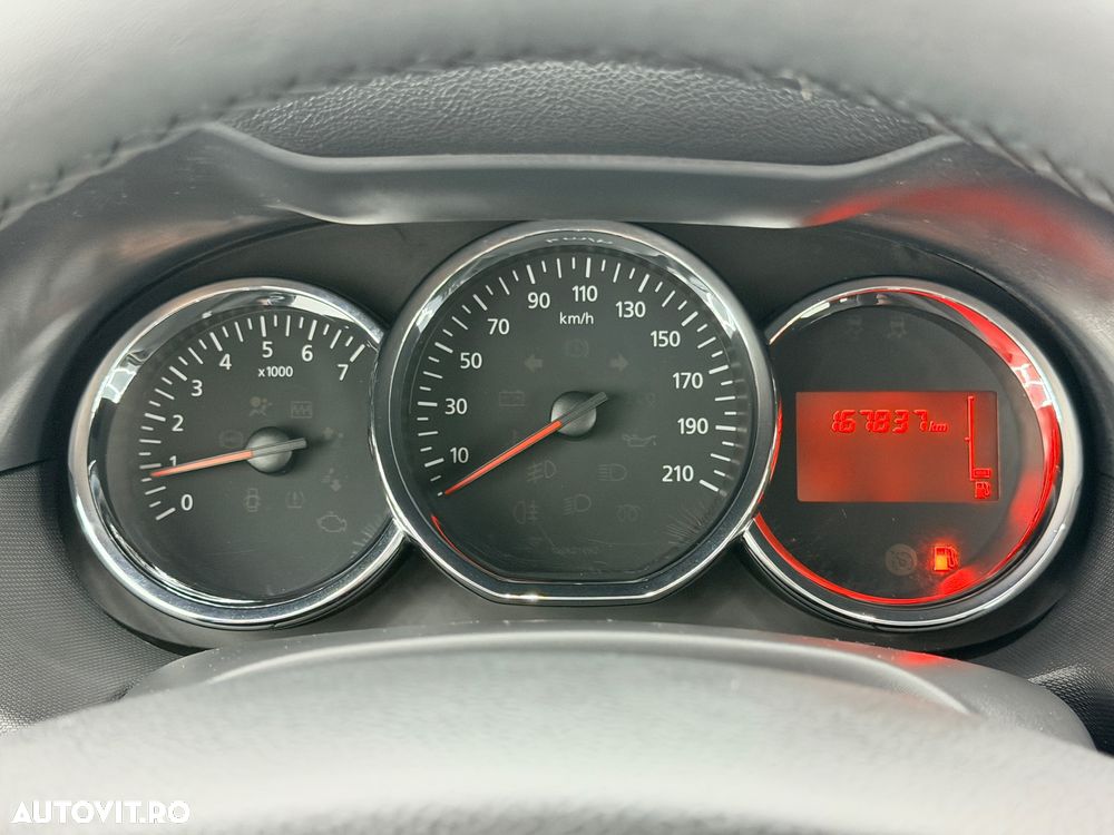 Dacia Duster 1.2 TCe 4x2 Laureate - 24