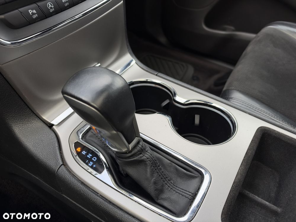 Jeep Grand Cherokee - 8