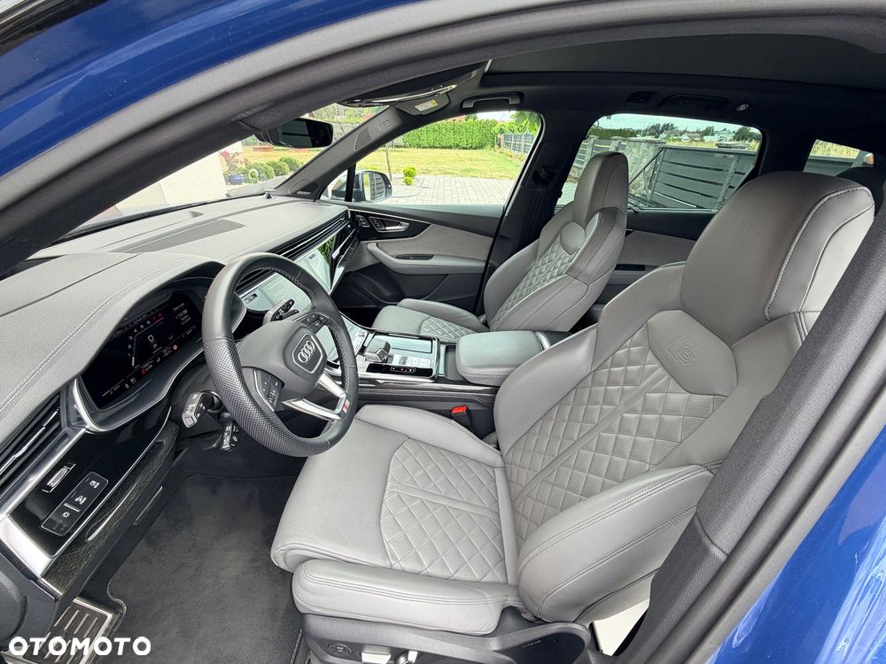 Audi SQ7 - 10