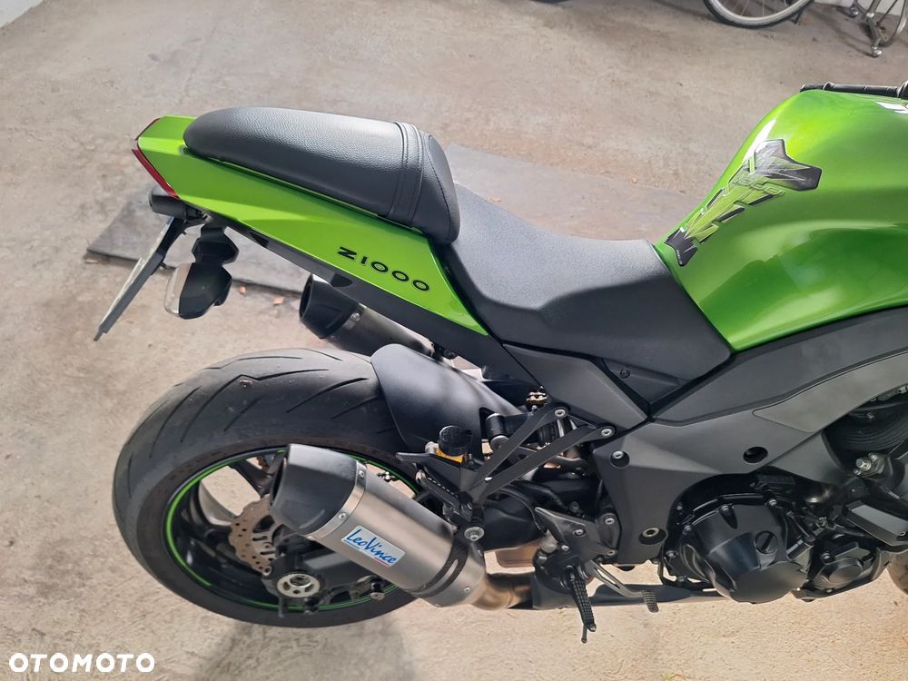 Kawasaki ZR - 7