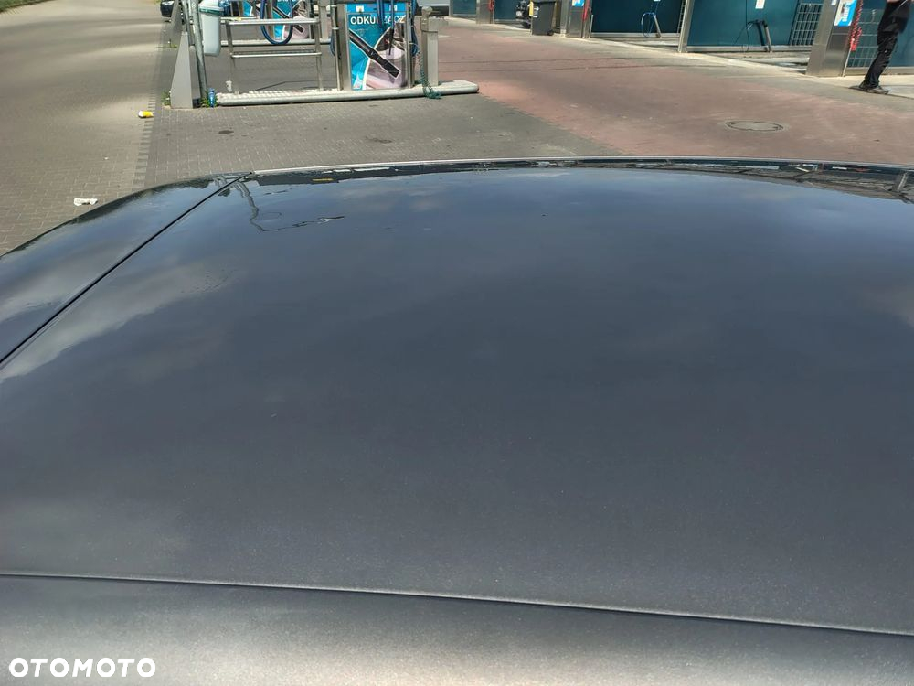 Volkswagen Golf - 5