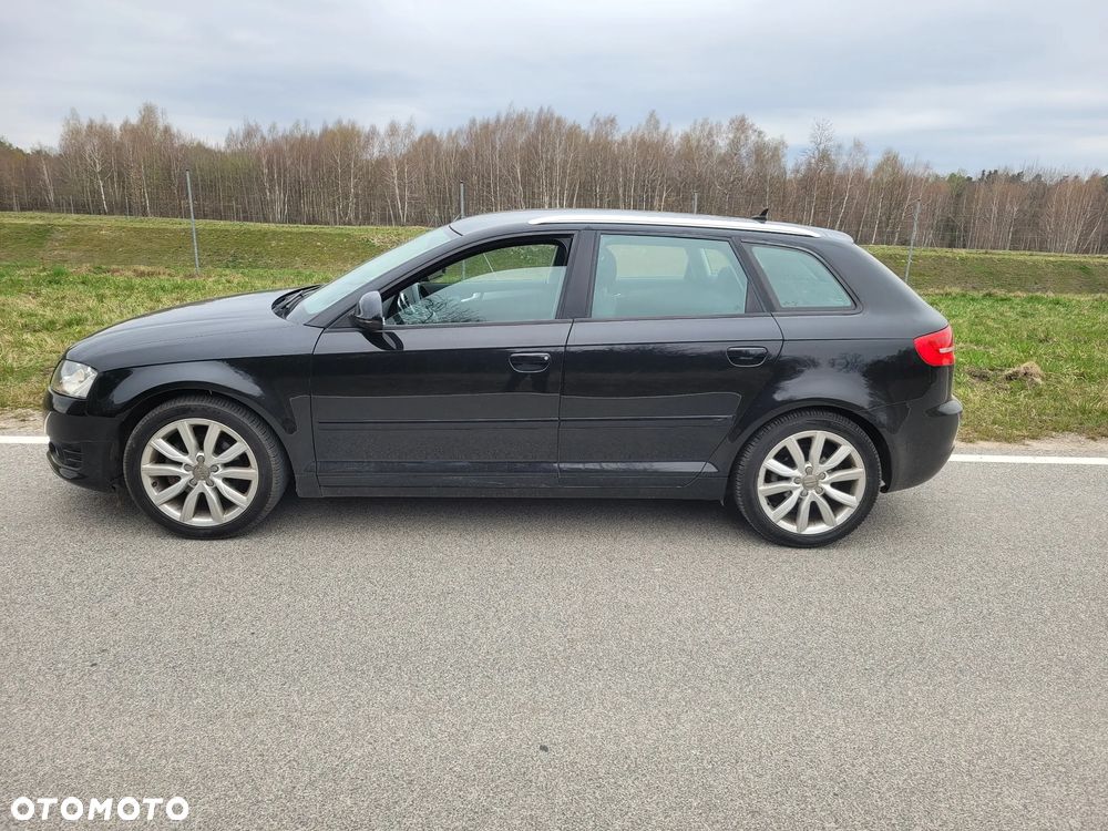Audi A3 Sportback 1.8 TFSI Attraction - 3