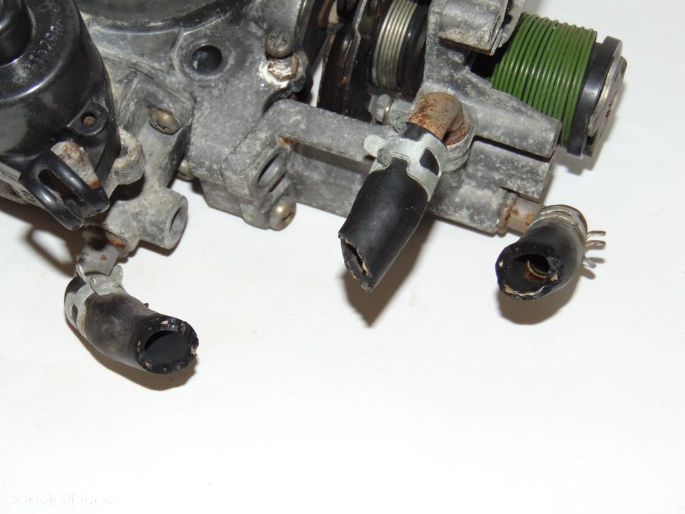 Przepustnica silniczek silnik krokowy Mitsubishi Galant VIII 2.5 V6 - 17