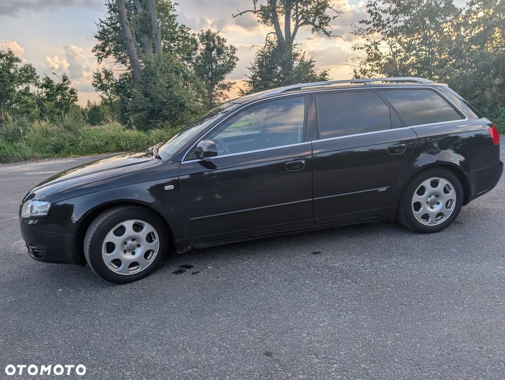 Audi A4 Avant 2.0 TDI DPF quattro - 4