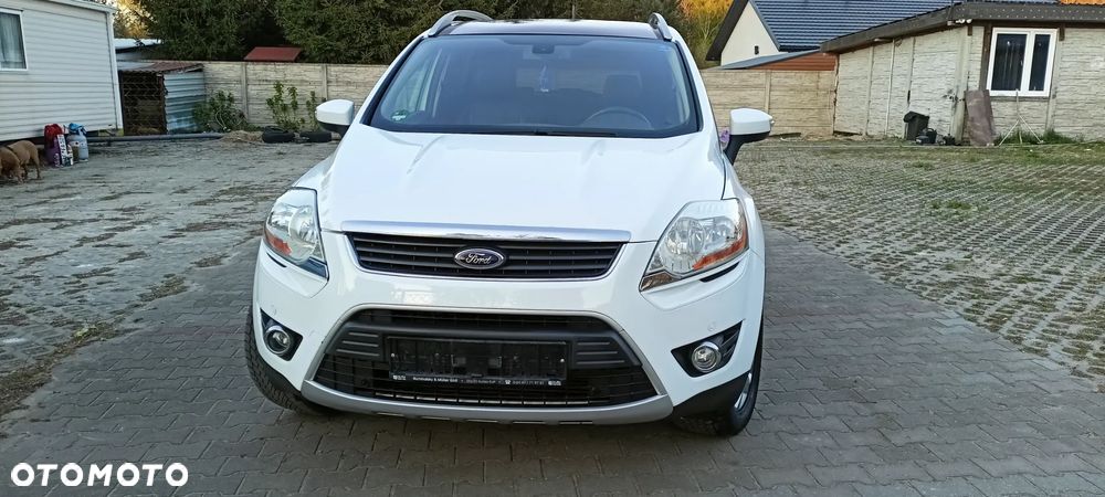 Ford Kuga 2.0 TDCi 2x4 Titanium - 29