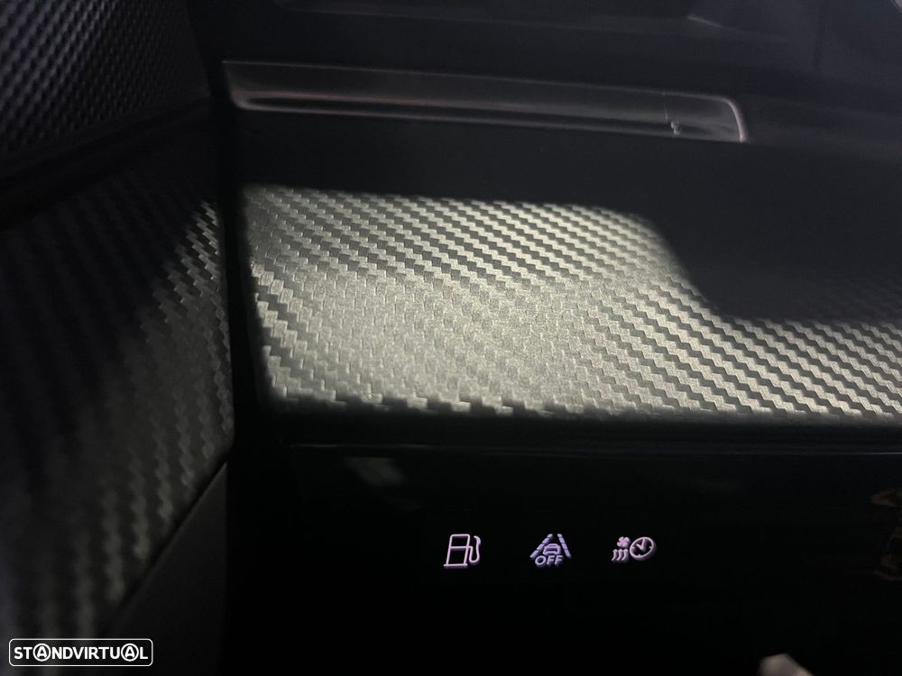 Peugeot 508 1.6 Hybrid Allure Pack e-EAT8 - 32