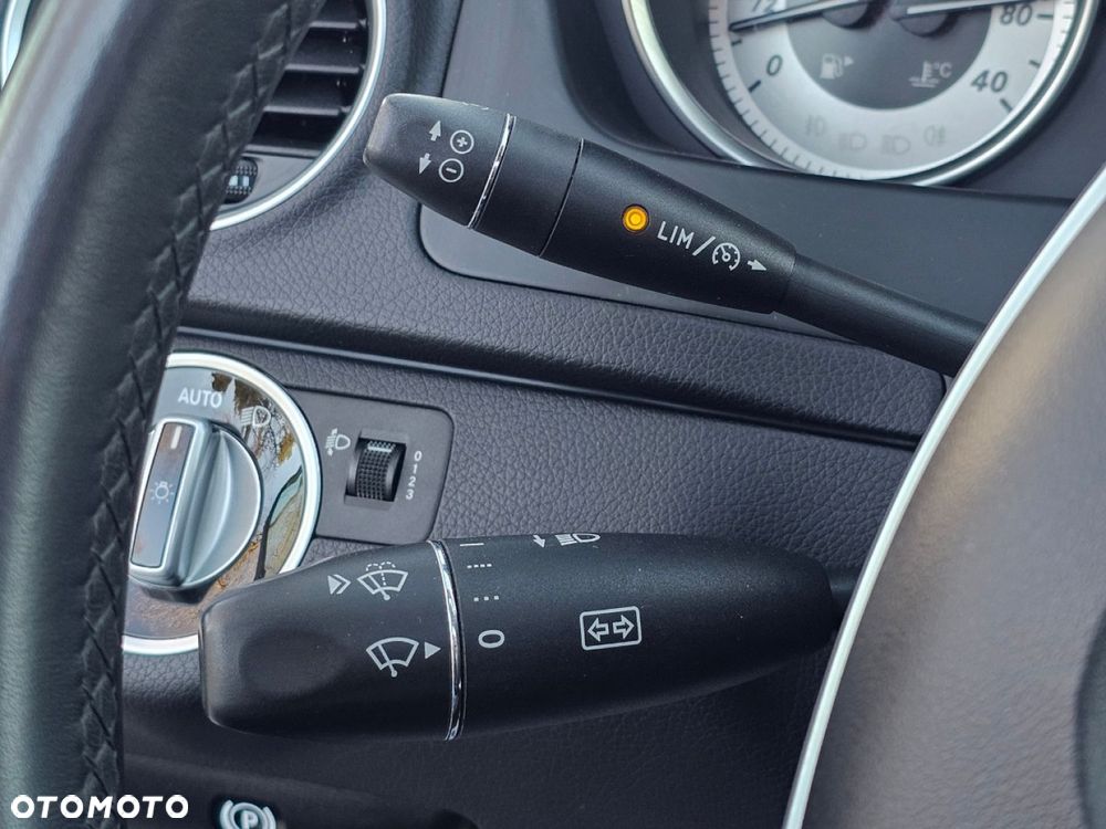 Mercedes-Benz Klasa C - 31