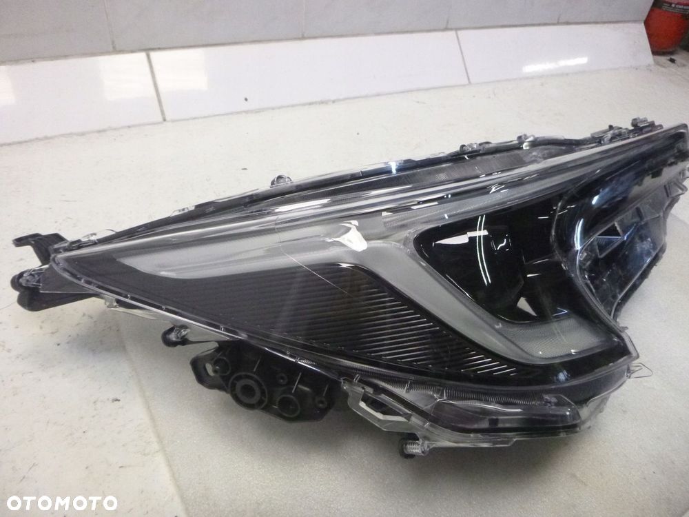 TOYOTA COROLLA E21 LIFT 22- LAMPA LAMPY REFLEKTOR REFLEKTORY PRZÓD PRZEDNIE PRAWA LEWA LED KOMPLET NOWE ORYGINAŁ - 11