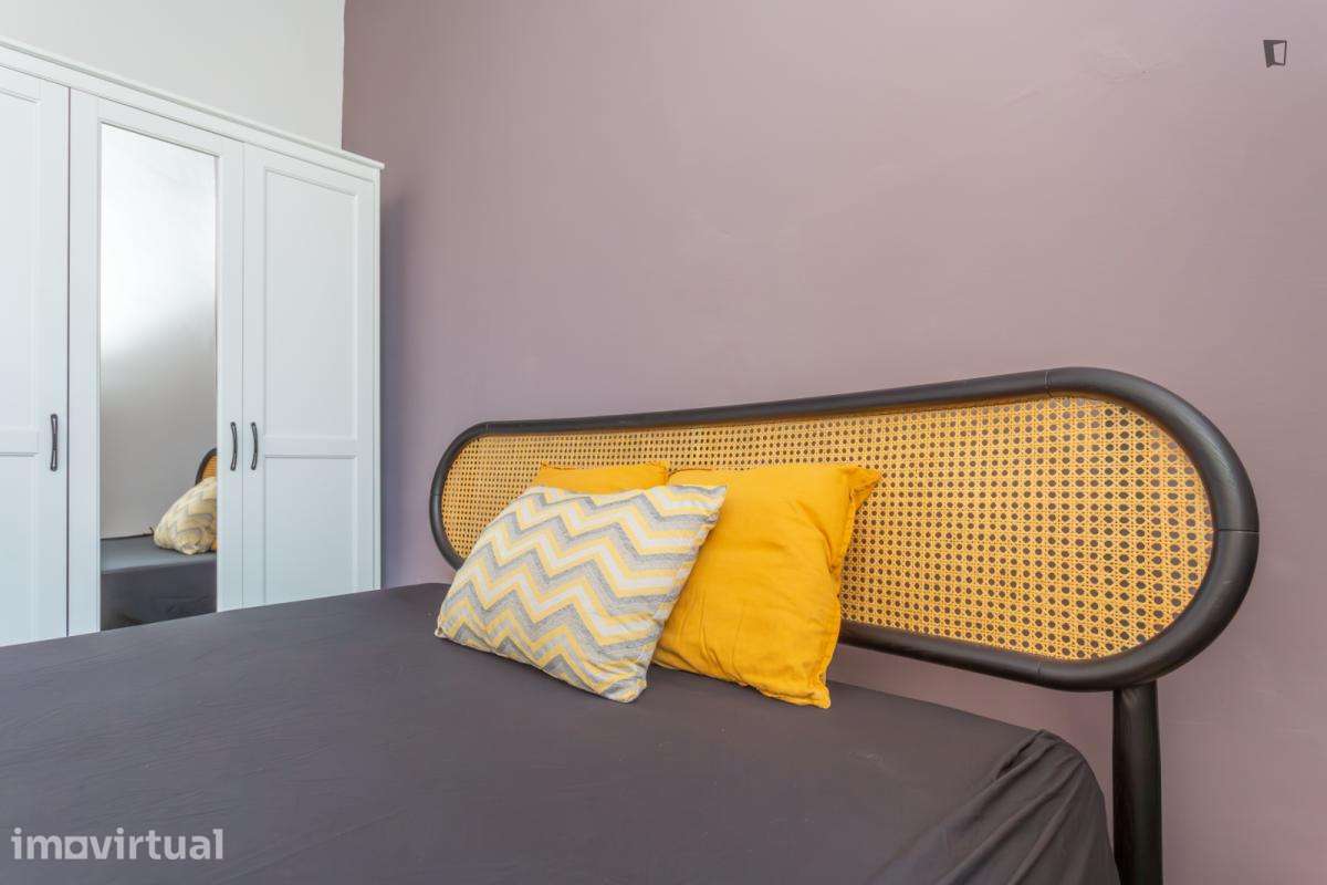 Quarto - localizado em Santos Lisbon - Grande imagem: 2/18