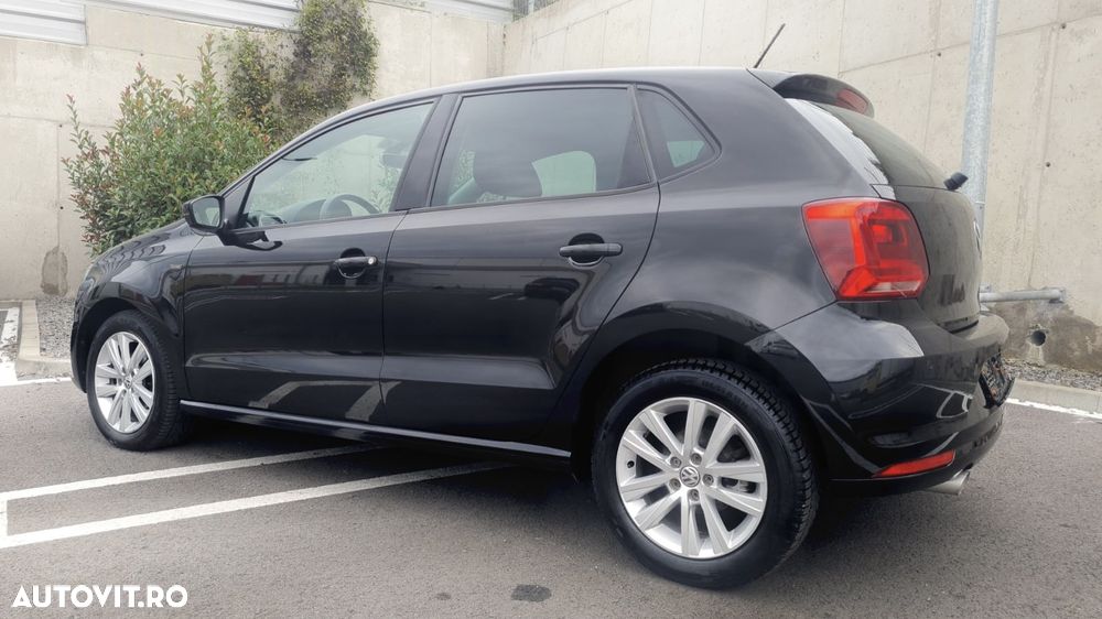 Volkswagen Polo 1.4 TDI Blue Motion Technology Lounge - 3