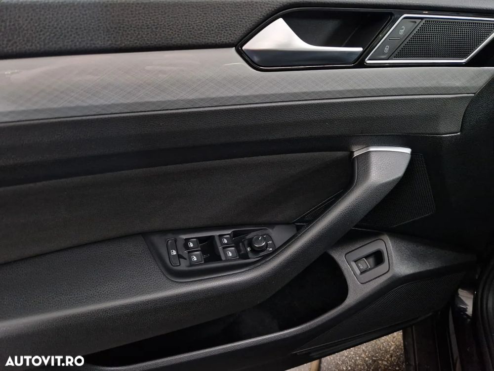 Volkswagen Passat 2.0 TDI DSG Comfortline - 8