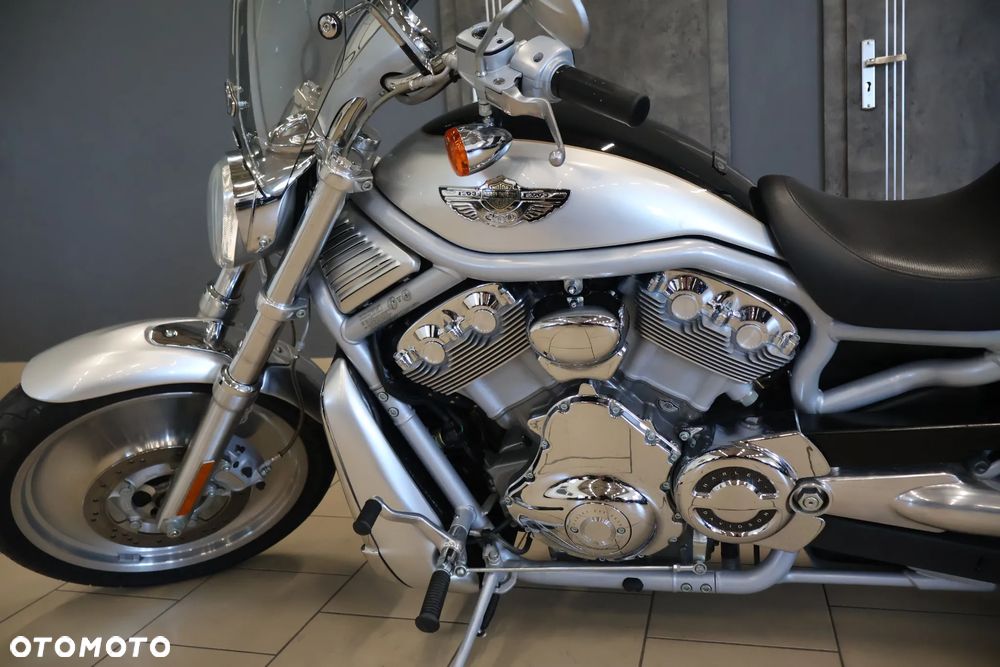 Harley-Davidson V-Rod Night Rod - 4