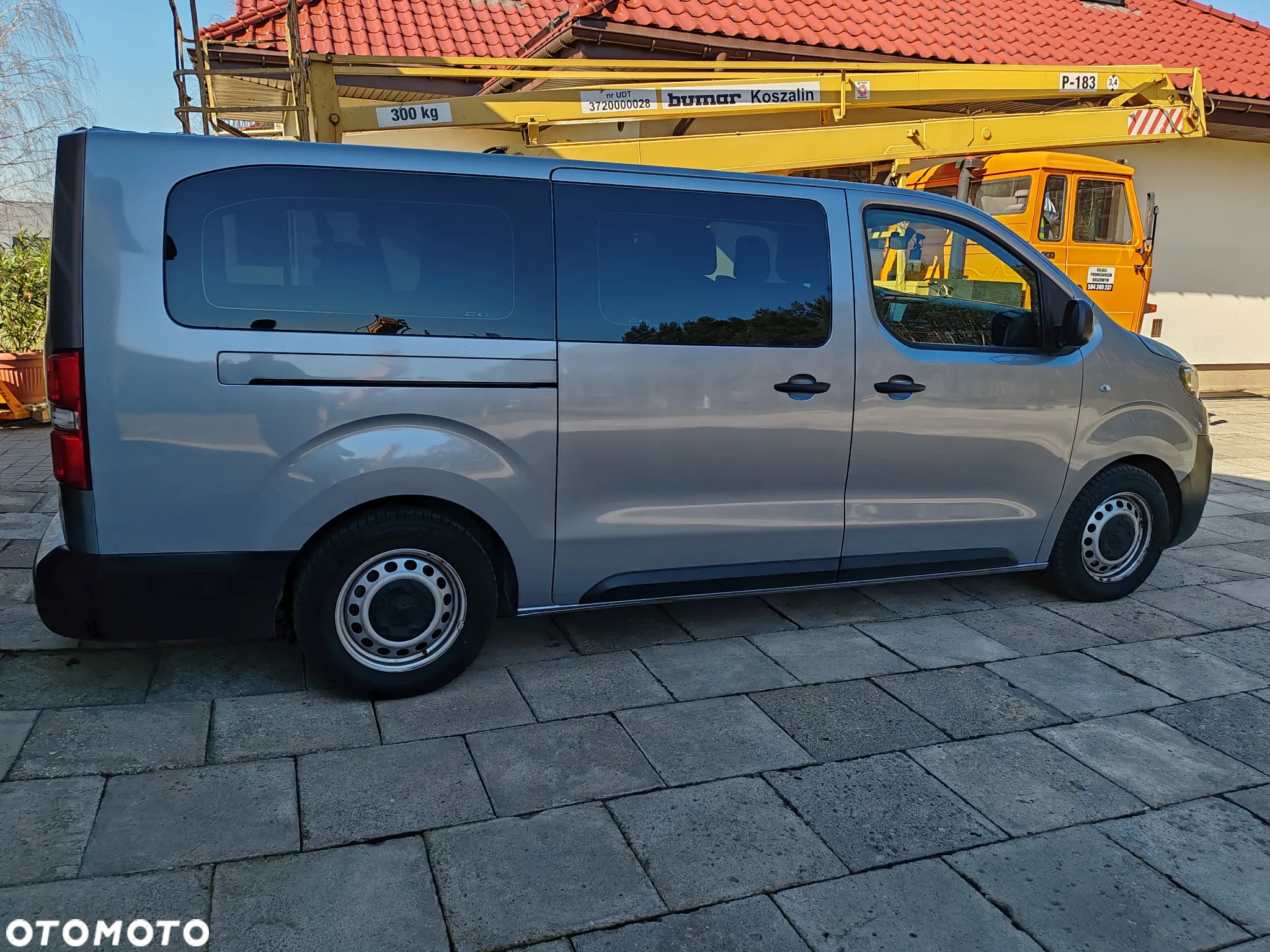 Peugeot Expert Kombi 1.5 BlueHDi Long 2,8t - 25