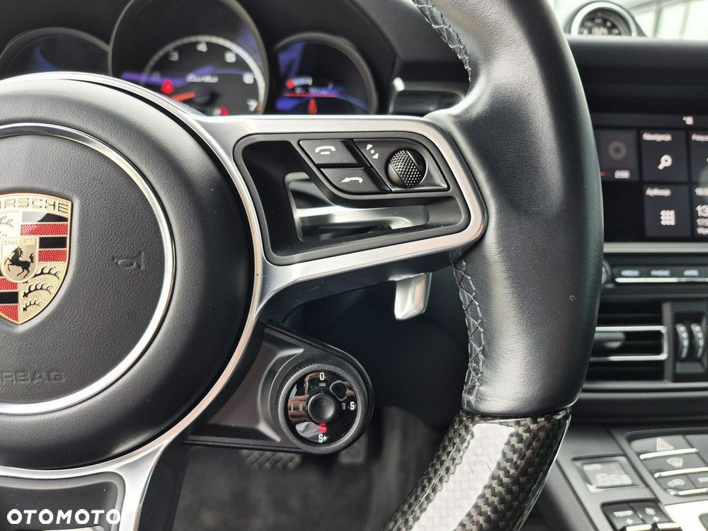 Porsche Macan - 36