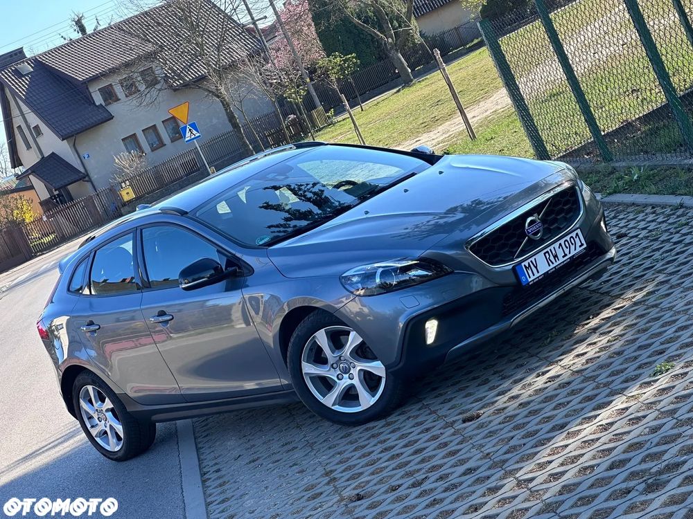Volvo V40 Cross Country D2 Momentum - 2