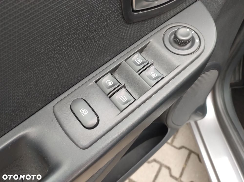 Renault Clio Energy dCi 90 Start & Stop EDC LIMITED - 39