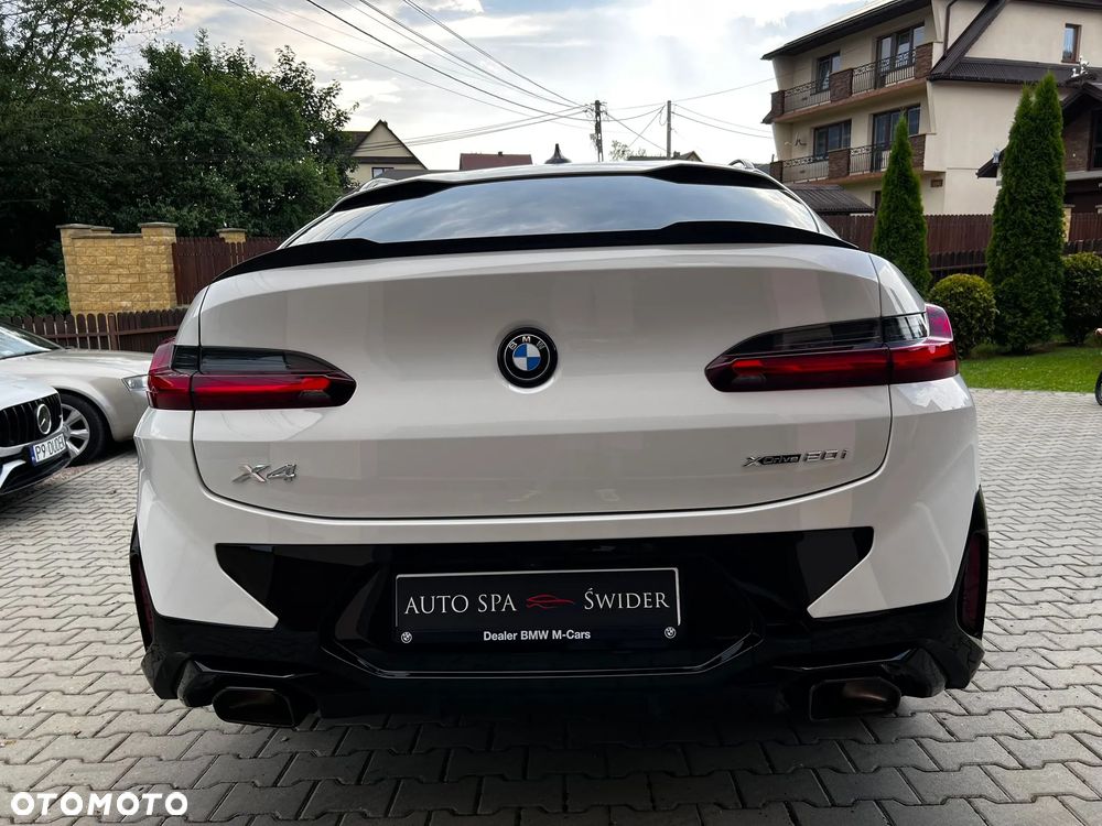 BMW X4 - 4