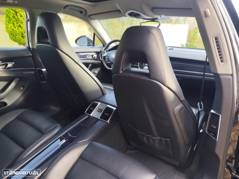 Porsche Panamera - 10