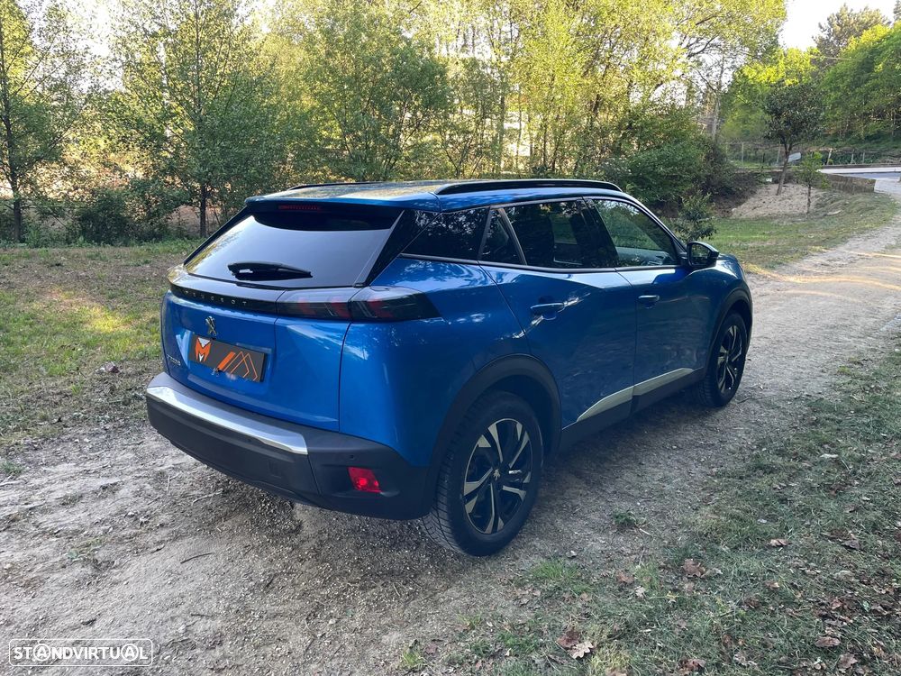 Peugeot e-2008 Allure - 4