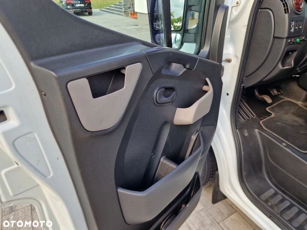 Renault Master ENERGY Start & Stop L4H1 HA - 11