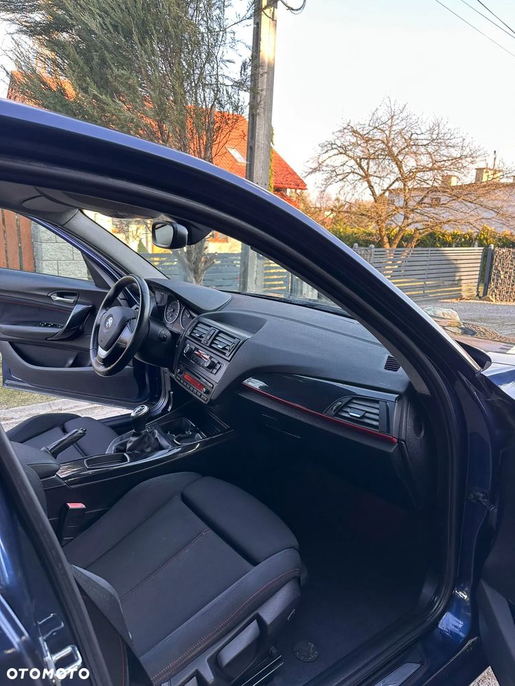 BMW Seria 1 116d Sport Line - 17