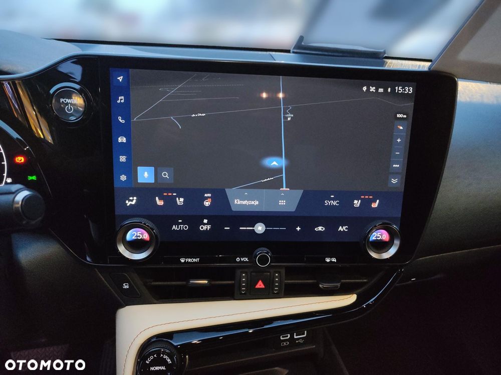 Lexus NX 350h Omotenashi AWD - 18