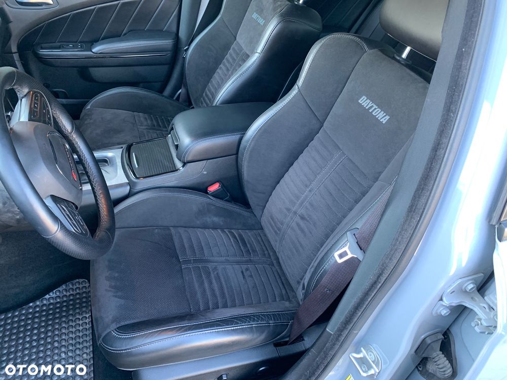 Dodge Charger 5.7 R/T Daytona - 13