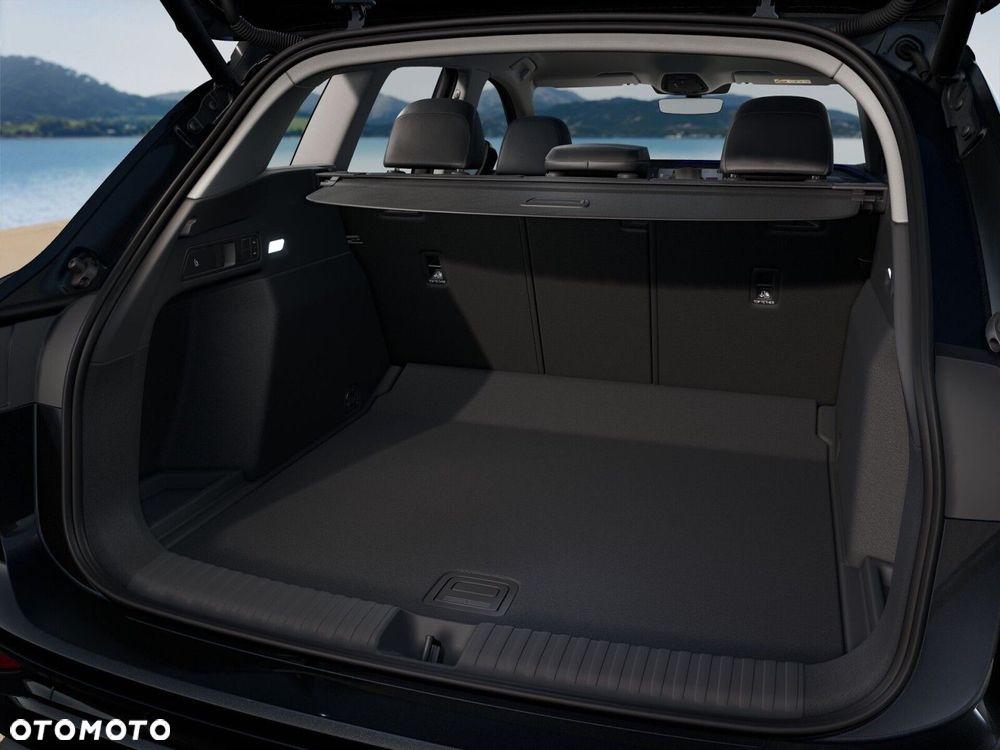Audi Q6 e-tron - 9