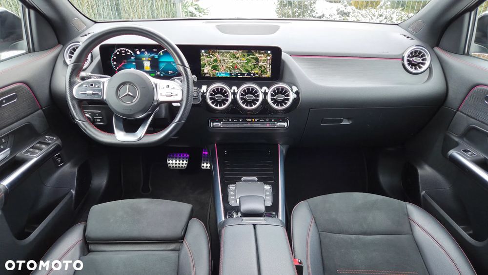 Mercedes-Benz GLA 250e AMG Line - 6