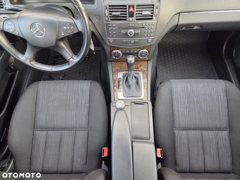 Mercedes-Benz Klasa C - 17