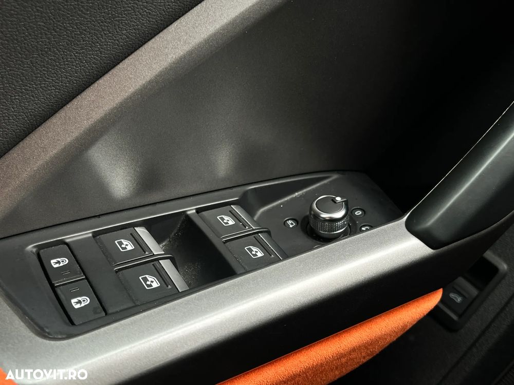 Audi Q3 2.0 40 TFSI S tronic quattro - 20