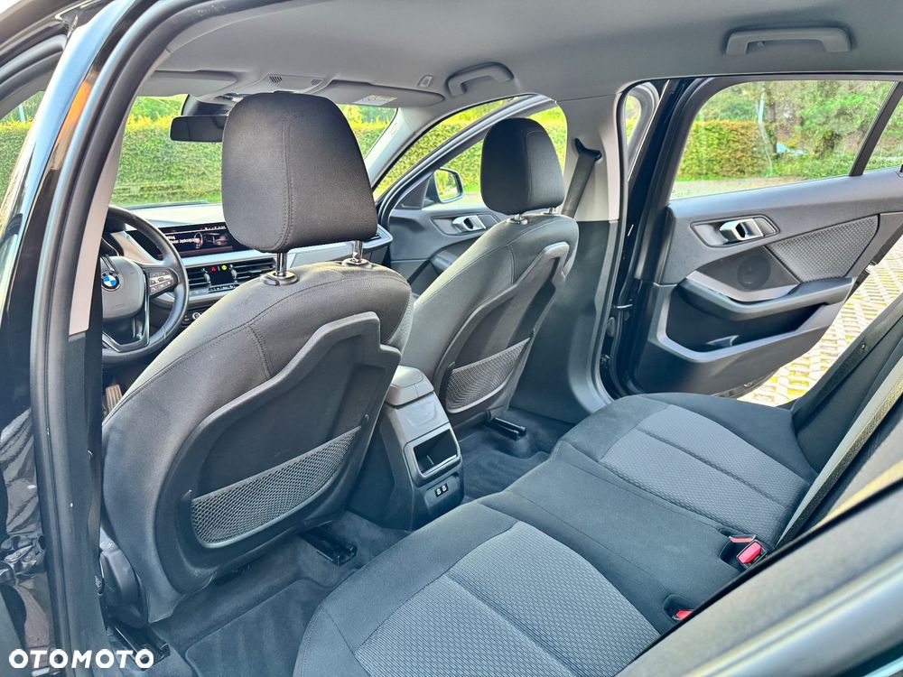 BMW Seria 1 118i Advantage - 11