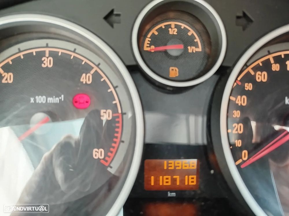 Opel Astra 1.7 CDTi Cosmo - 2