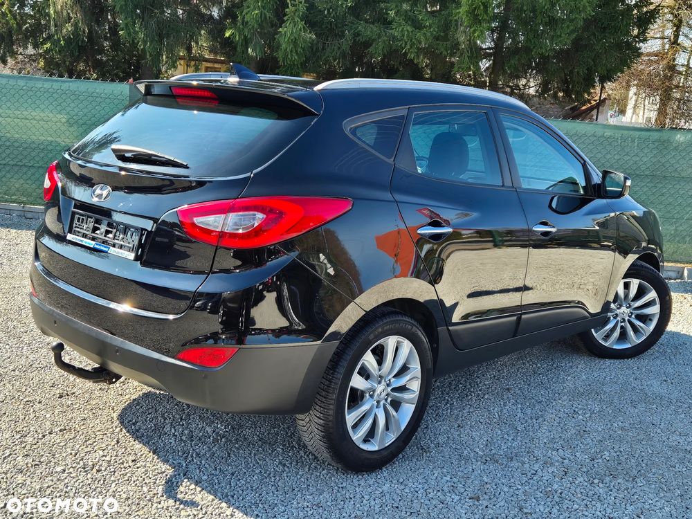 Hyundai ix35 2.0 CRDi 4WD Automatik Premium - 16